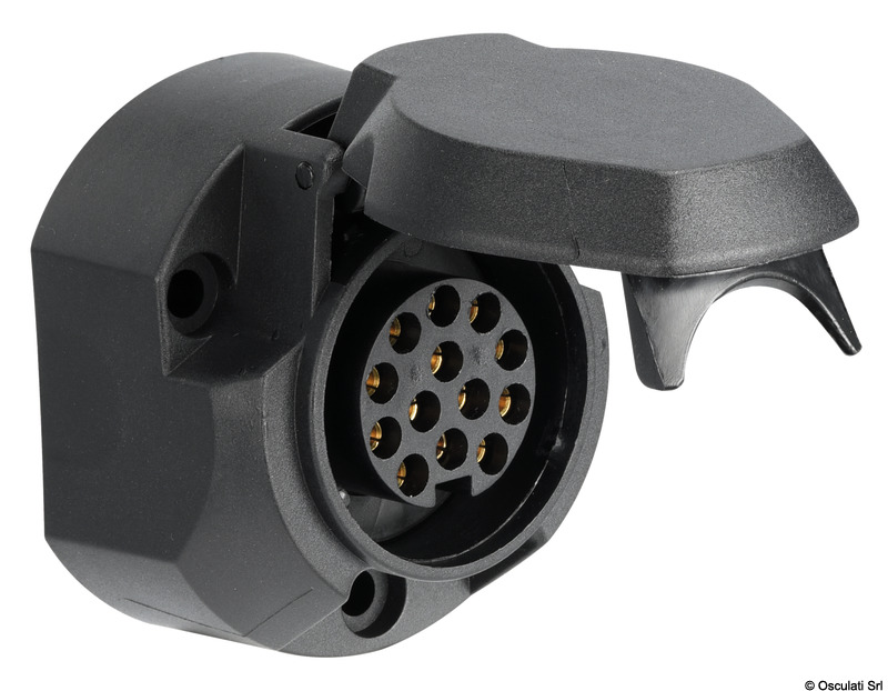 13-pole socket for towing
