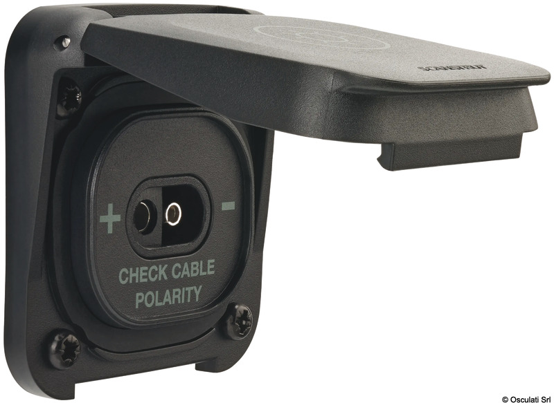 VENTURA SAE solar connector