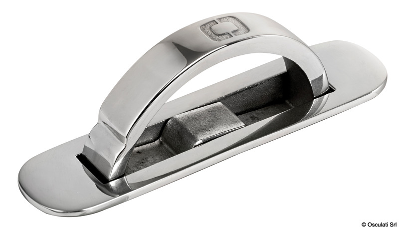 Rotating latch with radial studs