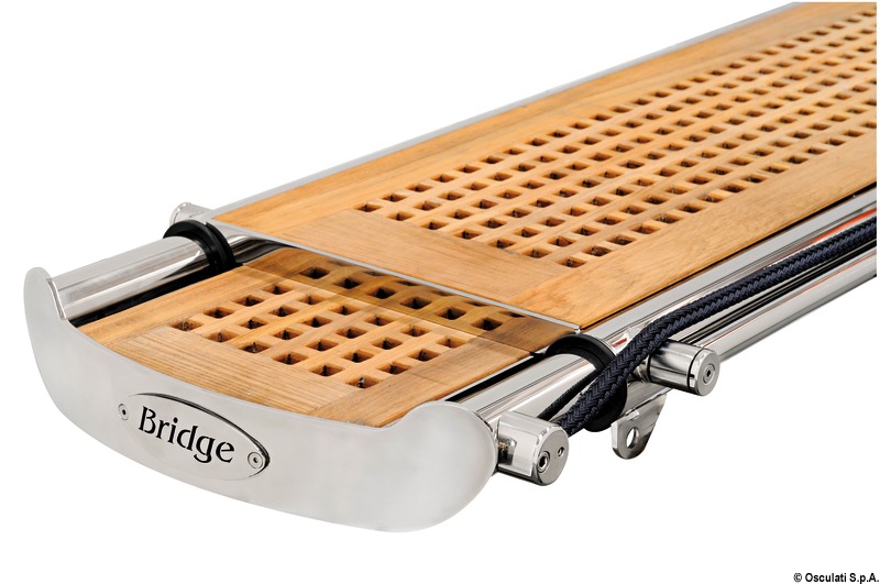 Bridge 23 hydraulic gangway 24 V