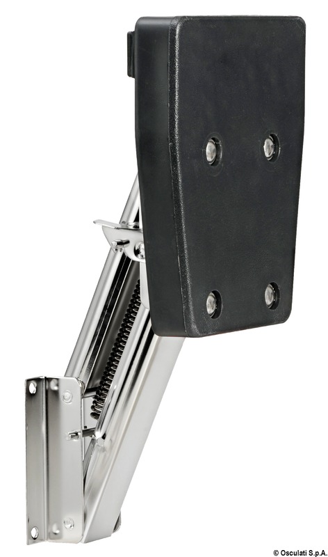 Adjustable outboard bracket 7 HP