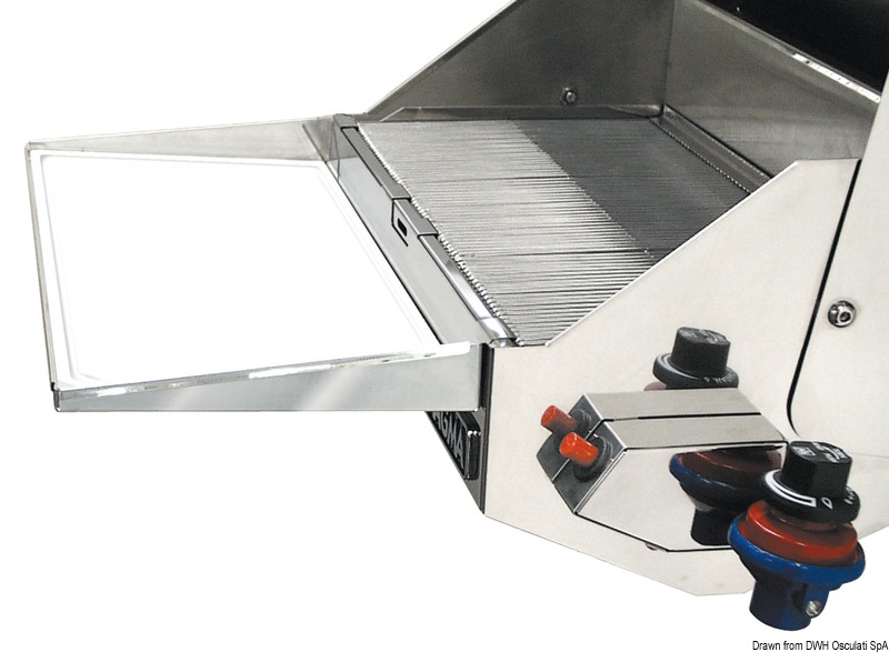 Removable tray for barbecue