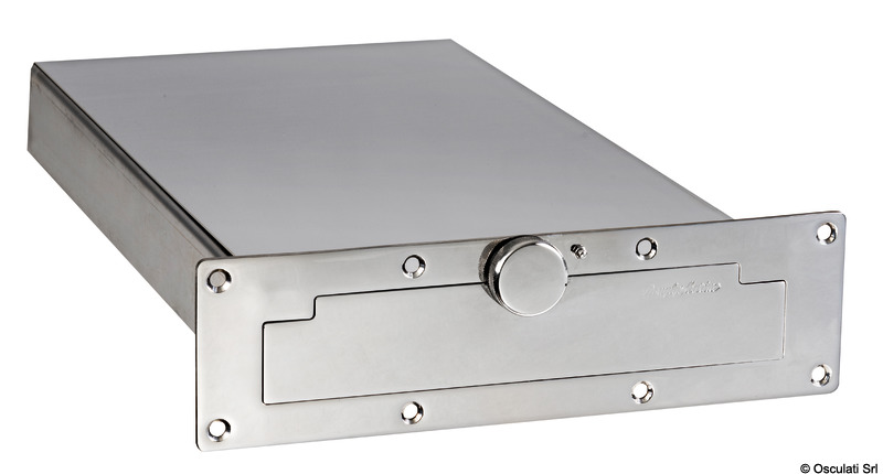 Mini retractable 3 step-ladder