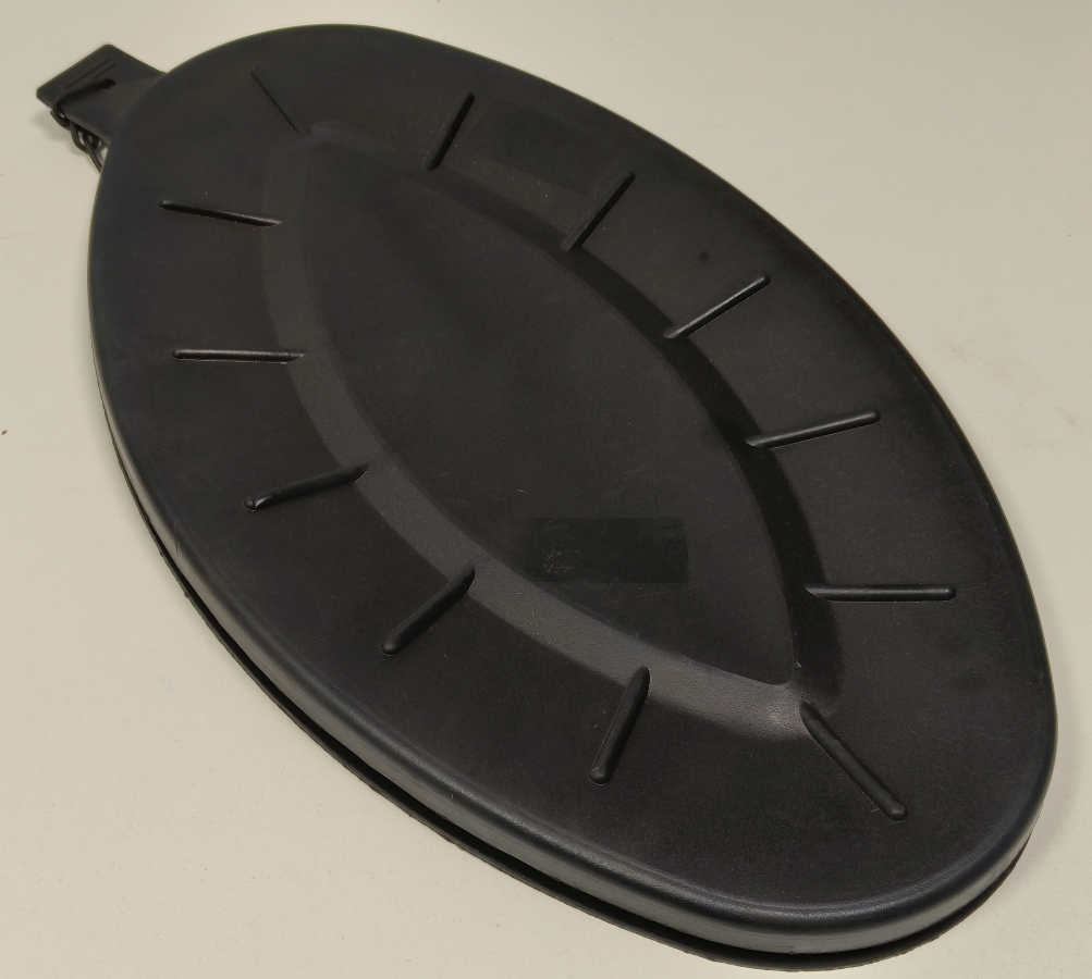 Black rubber hatch cover 460x270mm