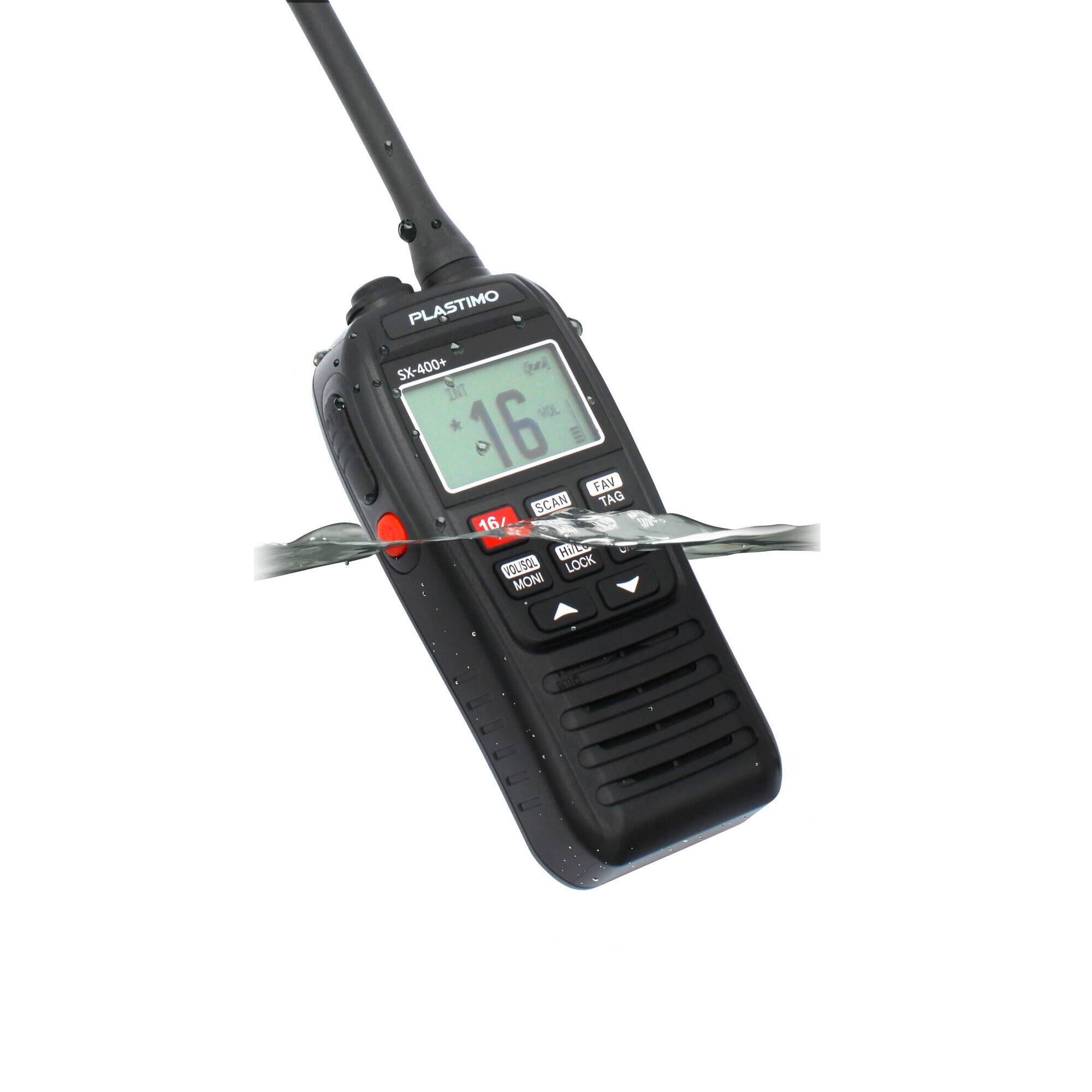 VHF radio SX-400+ Floating, Charging IPX7 Plastimo