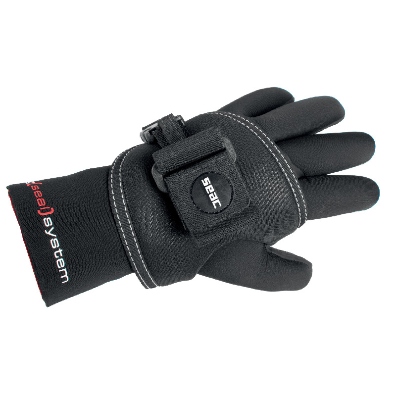 SEAC flashlight holder around the glove