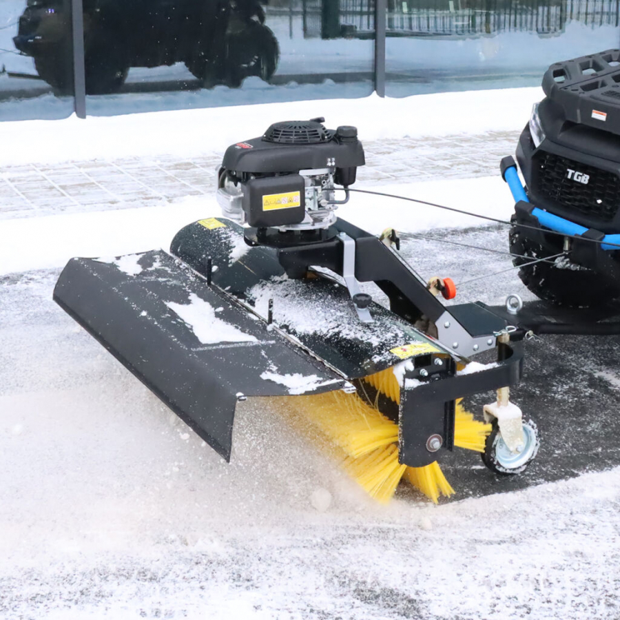 SHARK PROFESIONAL SWEEPING BRUSHES FOR ATV - UTV, ENGINE HONDA 6,5HP